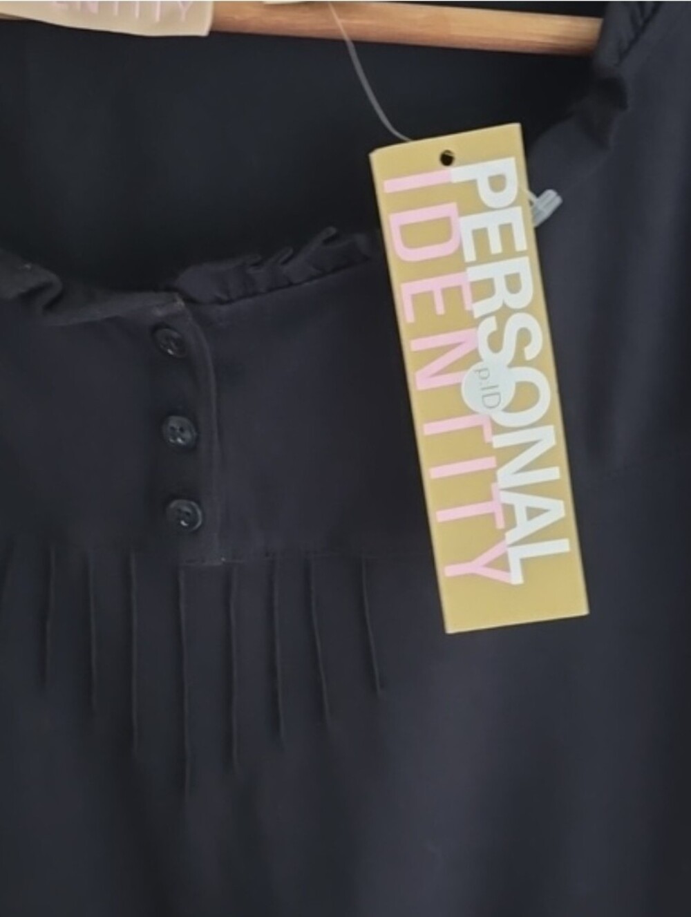 NWT Personal Identity Women's Short Sleeved Black Top